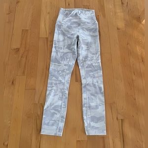 COPY - Wunder under Lululemon leggings